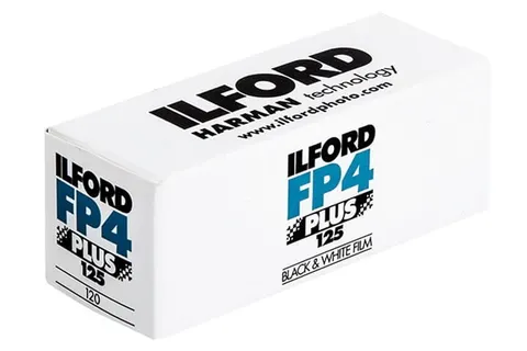 Film czarno-biały ILFORD FP4+ typ 120 średni format