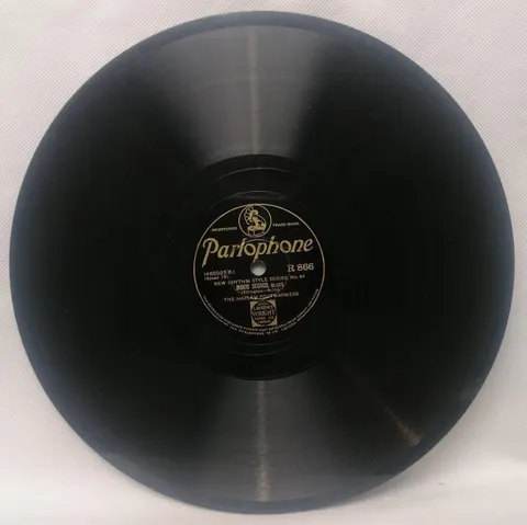 Louis Armstrong Mood Indigo / You're driving me crazy R866 Parlophone