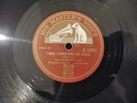 Max Bygraves: I Wish I Could Sing Like Jolson/You’re A Pink Tooth Brush B10591 HMV