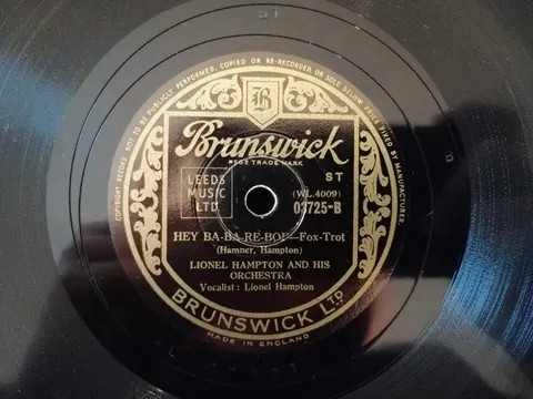 Lionel Hampton: Slide,Hamp,Slide/Hey Ba-Ba-Re-Bop 3725 Brunswick