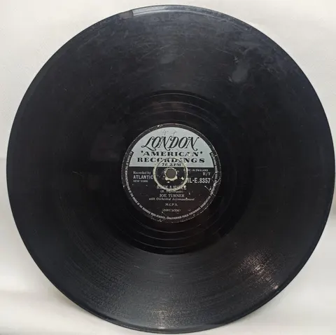 Joe Turner: Rock a while / Lipstick, powder and paint HLE8357 London