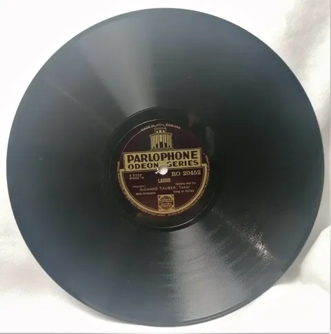 Richard Tauber Ave Maria / Largo RO20452 Parlophone