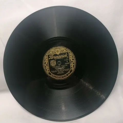 Bing Crosby Sunshine Cake/The Horse Told Me 4482