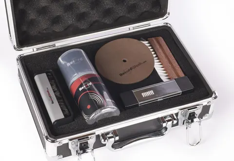 Komplet akcesoriów do mycia i konserwacji winyli PREMIUM na PREZENT
