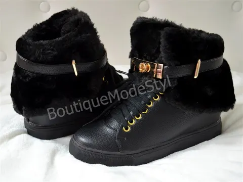 Czarne sneakersy damskie ocieplane koturn złota kłódka