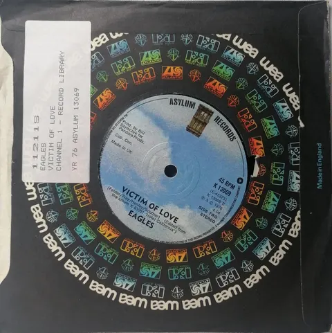 Victim Of Love Eagles SP K13069 VG