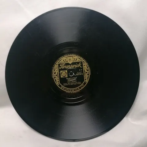 Bing Crosby Temptation / Among My Souvenirs 3779 Brunswick
