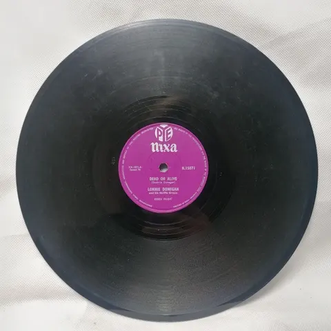 Lonnie Donegan: Dead Or Alive/Bring A Little Water, Sylvie N15071 Nixa