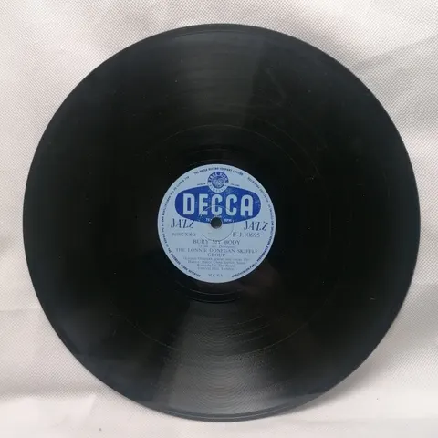Lonnie Donegan: Bury My Body/Diggin' My Potatoes FJ10695 Decca