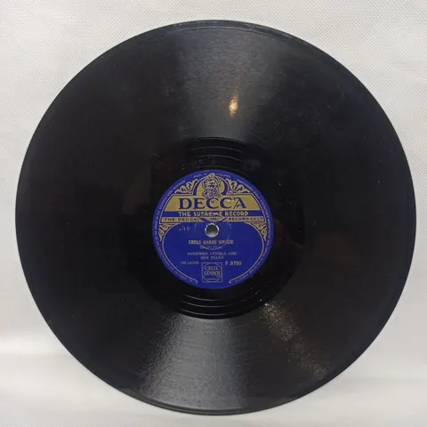 Winifred Atwell: Cross Hands/Black And F9790 Decca