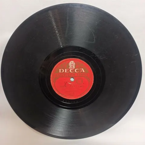 Carmen Miranda: When I Love/Rebola Bola 60105 Decca