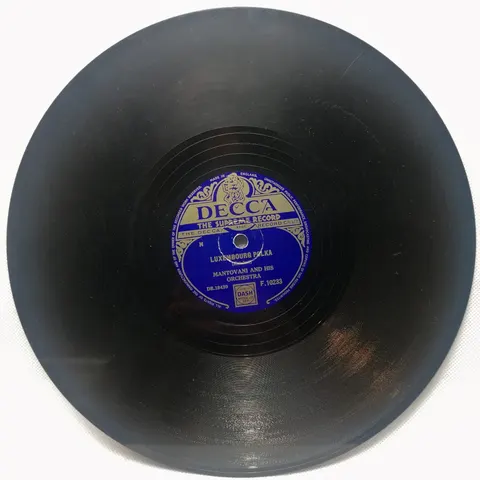 Mantovani And His Orchestra: Luxembourg Polka/Music Box Tango F10233 Decca