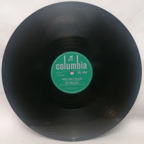 The Mudlarks: Young Dove's Calling/Lollipop DB4099 Columbia