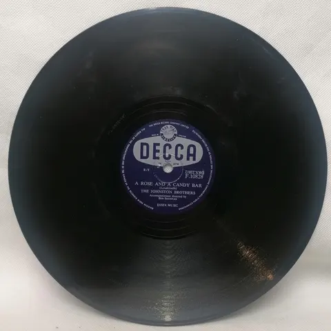 Johnston Brothers: Rose and Candy Bar/Give Her My Love F10828 Decca