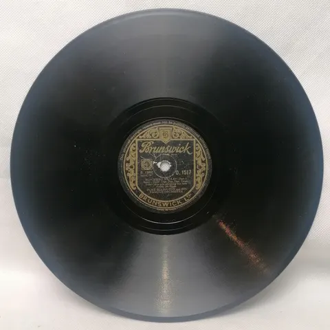 Duke Ellington And His Orchestra: Blackbird Medley - 1, 2 1517 Brunswick