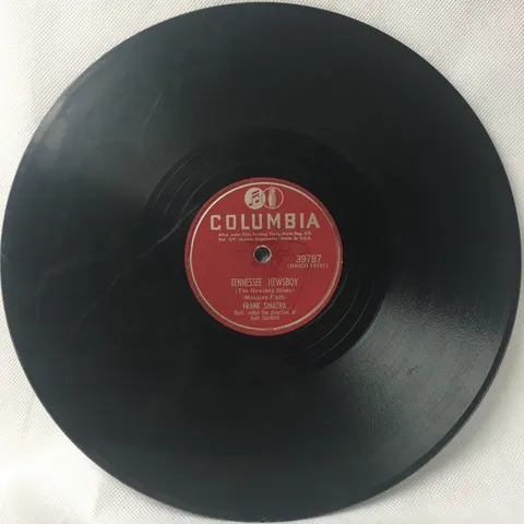 Frank Sinatra: Luna Rossa/Tennessee Newsboy 39787 Columbia