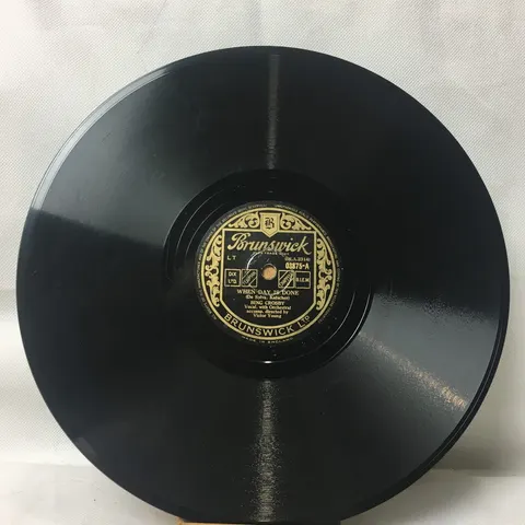 Bing Crosby: Who's sorry now?/When day is done 3875 Brunswick