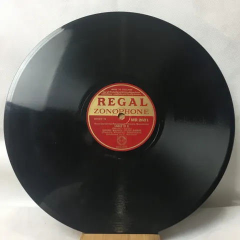 Grand massed brass bands Largo in G/Trumpet voluntary MR2631 Regal