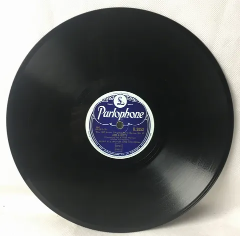 Duke Ellington's Orchestra: Sultry Sunset/Jam-a- Ditty R3052 Parlophone