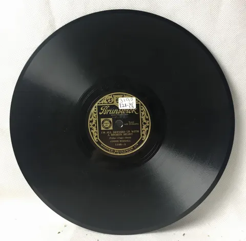Connie Boswell: What is it?/I'm all Dressed up With a Broken Heart 1198 Brunswick