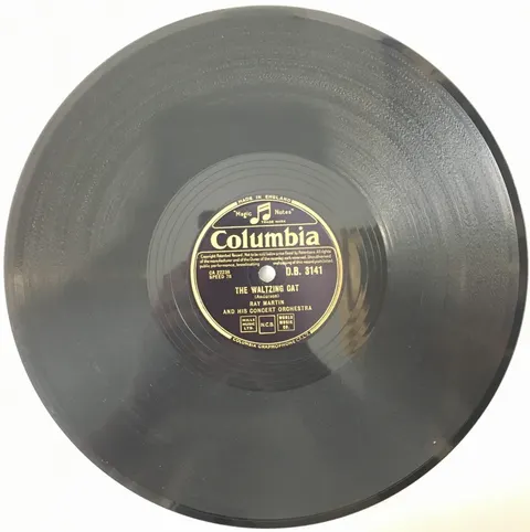 Ray Martin The Waltzing Cat / The Marching Strings DB3141 Columbia