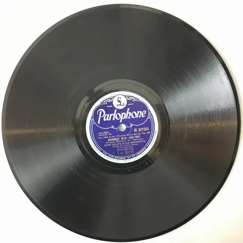 Gene Krupa Chicagoans Drummin' Man / Tuxedo Junction R2750 Parlophone