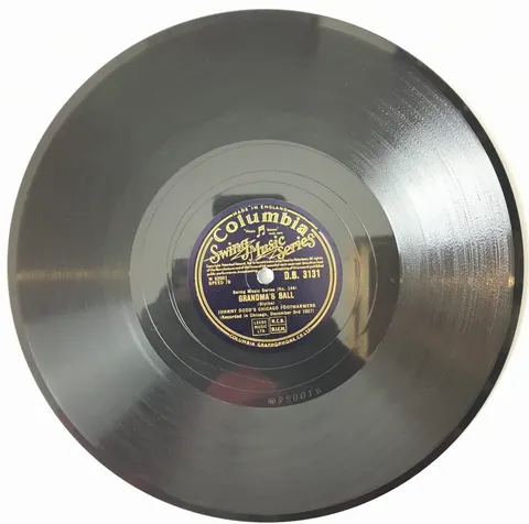 Johnny Dodds Grandma's Ball / Ballin' a Jack DB3131 Columbia