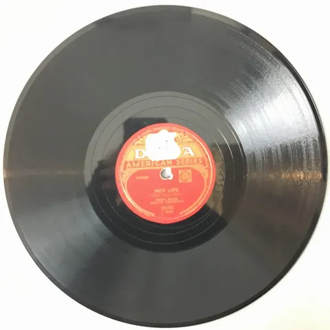 Henry Busse Hot Lips / The Wang Blues 60026 Decca