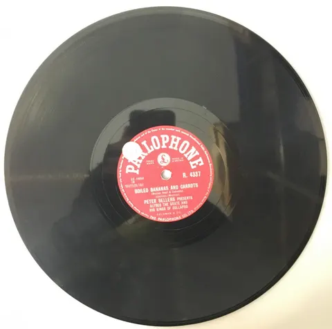 Peter Sellers Boiled Bananas and Carrots / Any Old Iron R4337 Parlophone