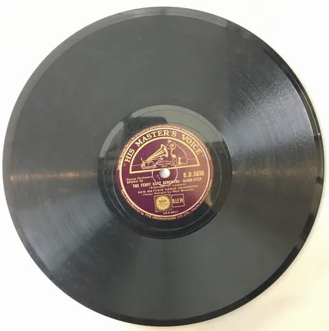 New Mayfair Orchestra The Swiss Bellringer / The Ferry Boat Serenade BD5636 HMV