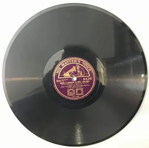 Jack Hylton She's A Latin From Manhattan / About a Quarter To Nine BD212 HMV
