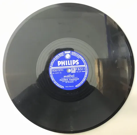 Frankie Vaughan Mee Me on The Corner / Seventeen PB511 Philips