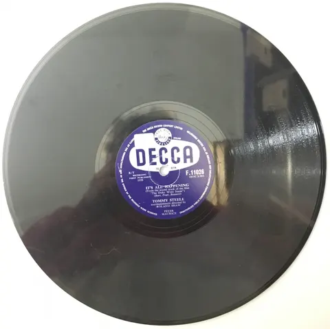Tommy Steele What Do You Do / It's All Happening F11026 Decca