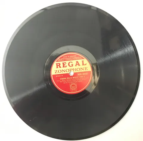 Blue Hungarian Band Strauss Waltz Medley Part 1, 2 MR2927 Regal Zonophone