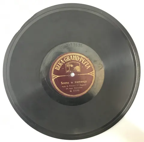 Fertner & Rapacki U Dentysty / Scena w Tramwaju 57026 Beka Grand Record