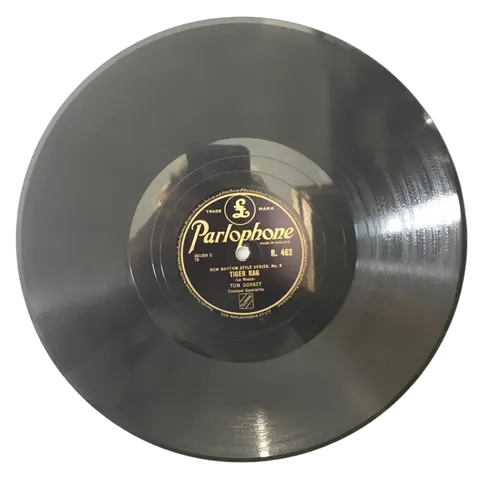 Louis Armstrong Ain't Misbehavin' / Tiger Rag R462 Parlophone