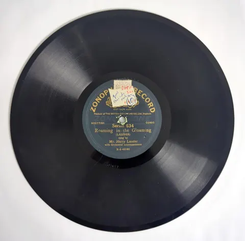 Mr. Harry Lauder Roaming in The Gloaming / It's Just Like Being at Hame 634 Zonophone