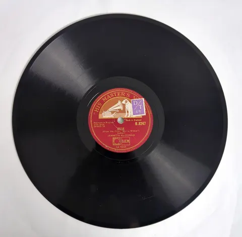 Jeanette MacDonald I Love You So / Vilia B8247 HMV