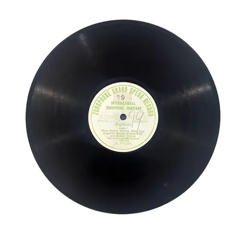Miss Alvena Yarrow, Mr. Ernest Pike: Rigoletto X44094 Zonophone Grand Opera
