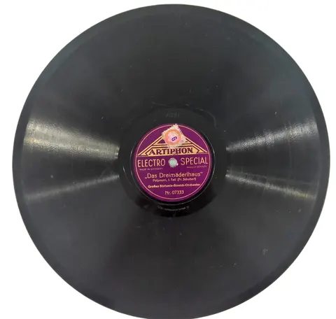 Grobes Sinfonie-Streich-Orchester: Das Dreimaderlhaus 1, 2 Nr07333/4 Artiphon Electro Special