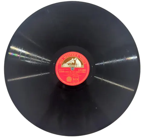 Yehudi Menuhin: Slavonica Dance No. 2 in E Minor/No.4 In B Minor DB2922 HMV