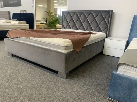Łóżko Premium 22, zagłówek Caro, New Elegance