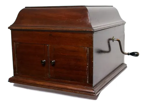 Biurkowy gramofon HMV model 103 po renowacji