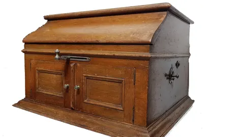 Patefon pathe gramofon do płyt firmy Pathe