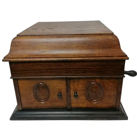 Gramofon biurkowy Triumphon