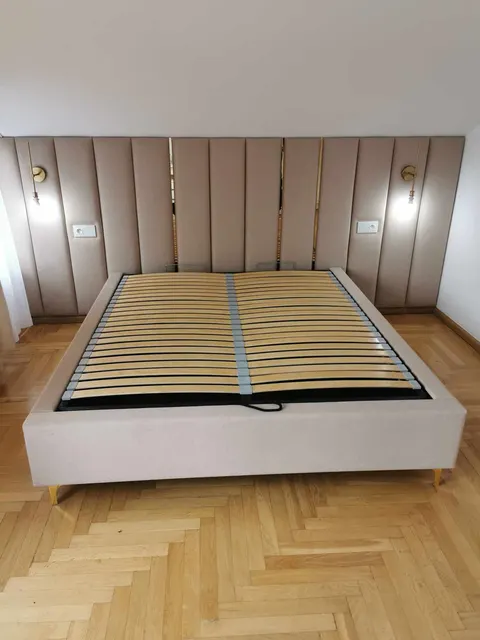 Pionowe panele tapicerowane, ścienne - Świat Sypialni