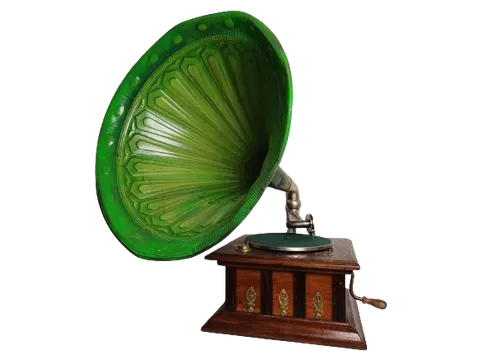 Gramofon z zieloną tubą