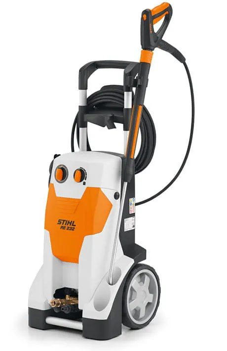 STIHL RE 232 Solidna myjka - ciśnienie robocze 145 bar RE232