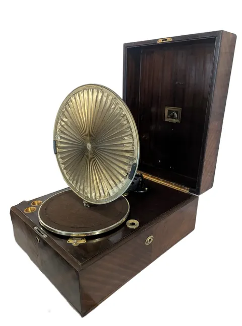 HMV Lumiere Table Grand Model 460 – Wielka Brytania, 1924–1925