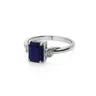 Pierścionek srebrny 925 z naturalnym szafirem 8×6 mm